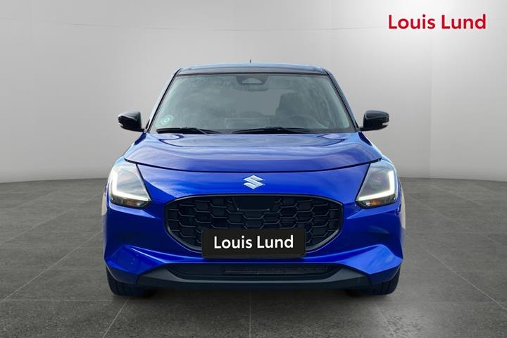 Blå Suzuki Swift fra 2024