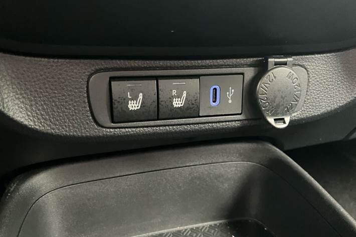 Hvid Toyota Aygo X fra 2024