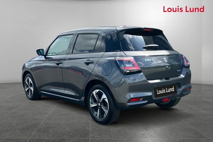 Grå Suzuki Swift fra 2024