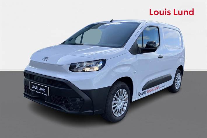 Hvid Toyota ProAce City fra 2024 set udefra