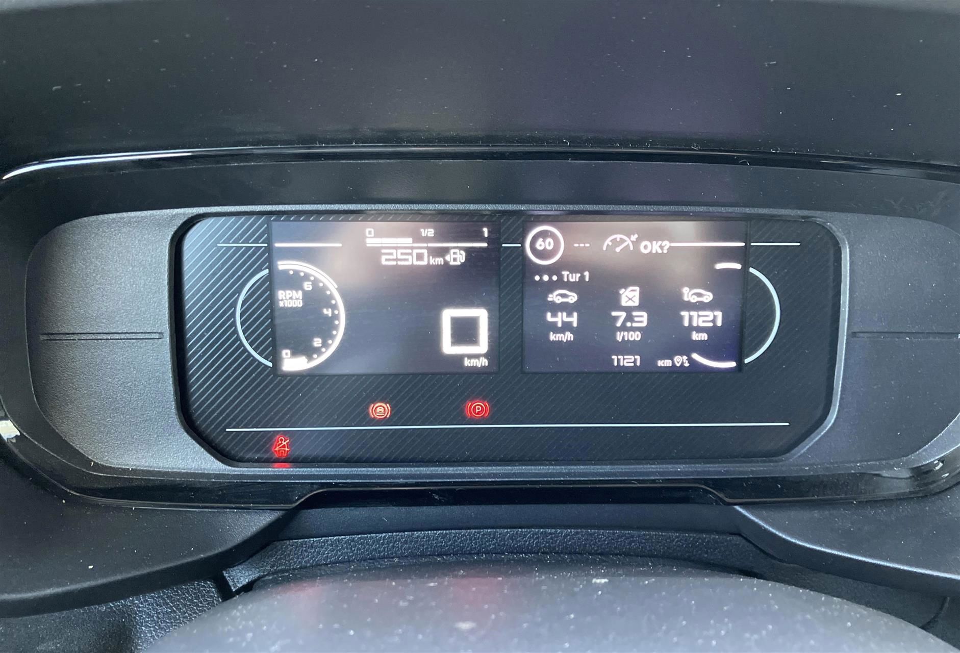 Hvid Toyota ProAce City fra 2024