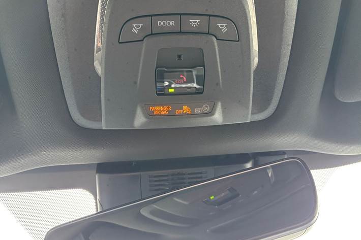 Grå Toyota BZ4X fra 2023