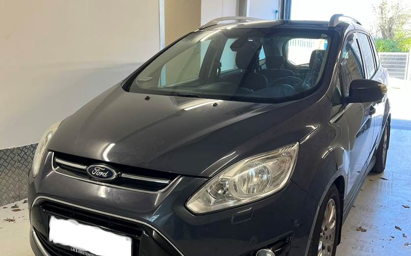 Ford Grand C-Max 2,0 TDCI AUT. 140 HK