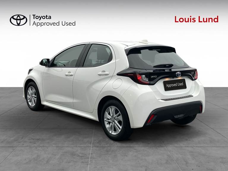Toyota Yaris 1,5 Hybrid Essential 116HK 5d Trinl. Gear