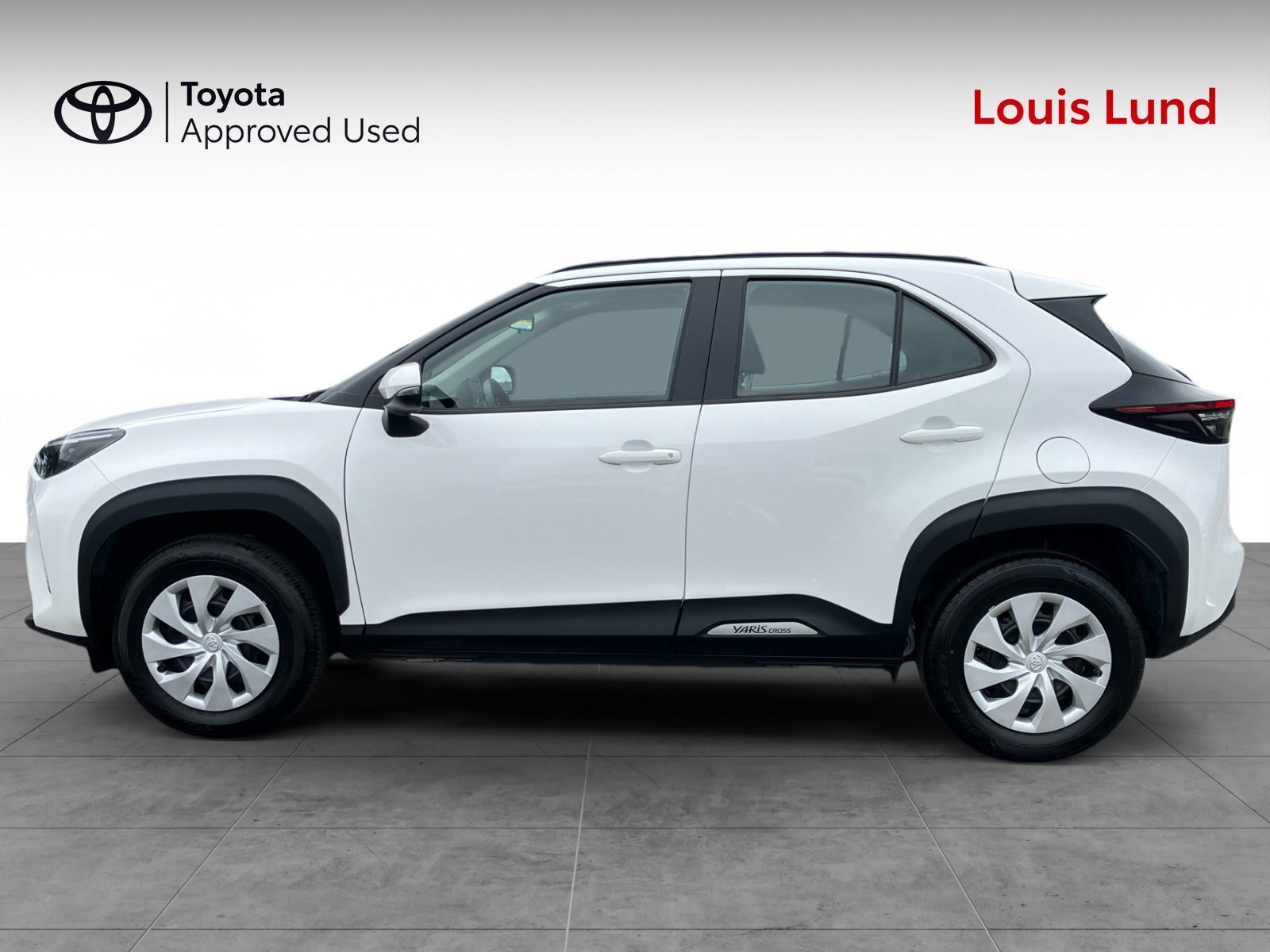 Hvid Toyota Yaris Cross fra 2024