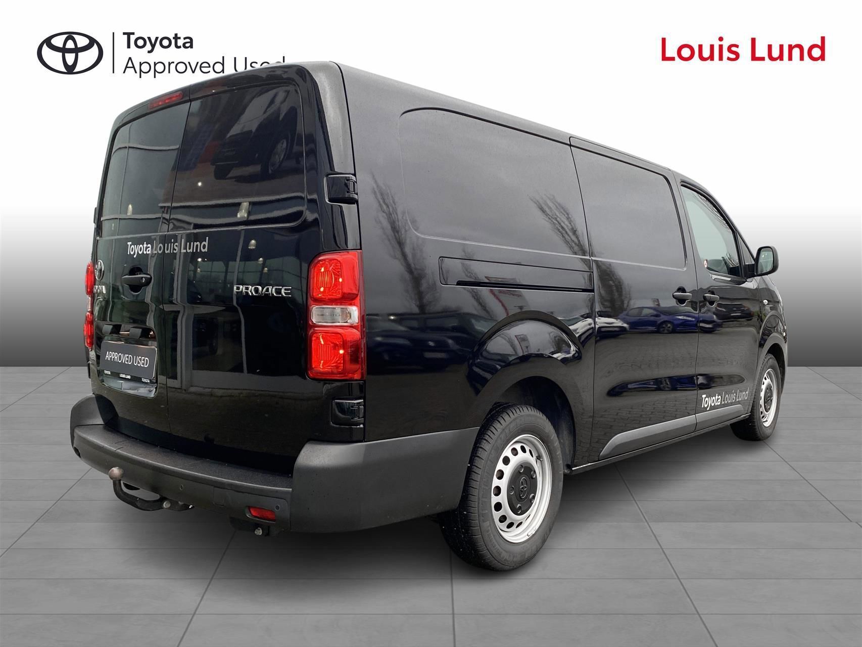 Sort Toyota ProAce fra 2023