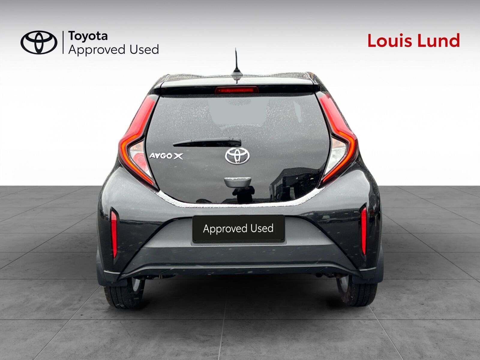Sort Toyota Aygo X fra 2022