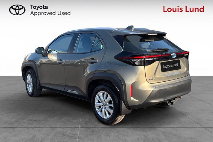 Bronze Toyota Yaris Cross fra 2022