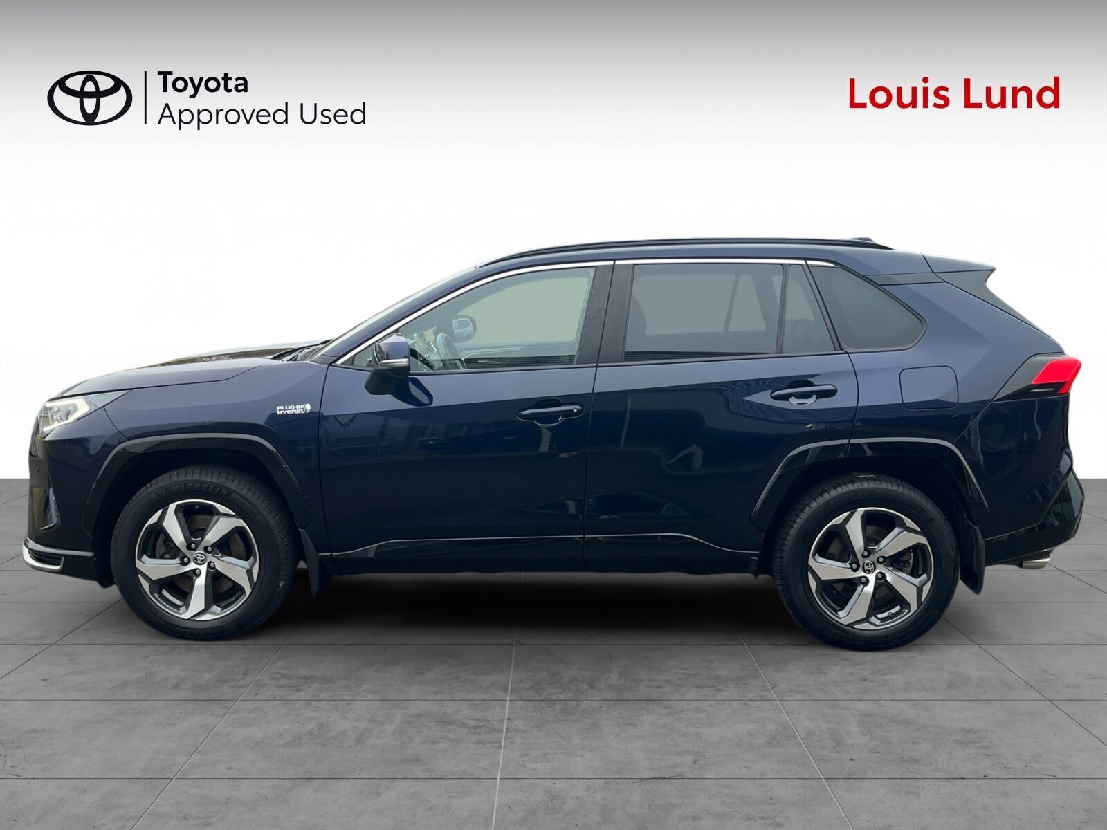 Blå Toyota RAV4 Plug-in fra 2021
