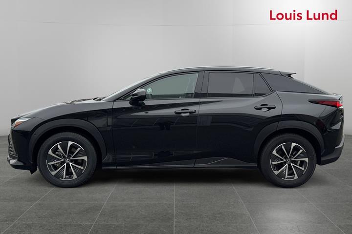 Sort Lexus RZ fra 2025