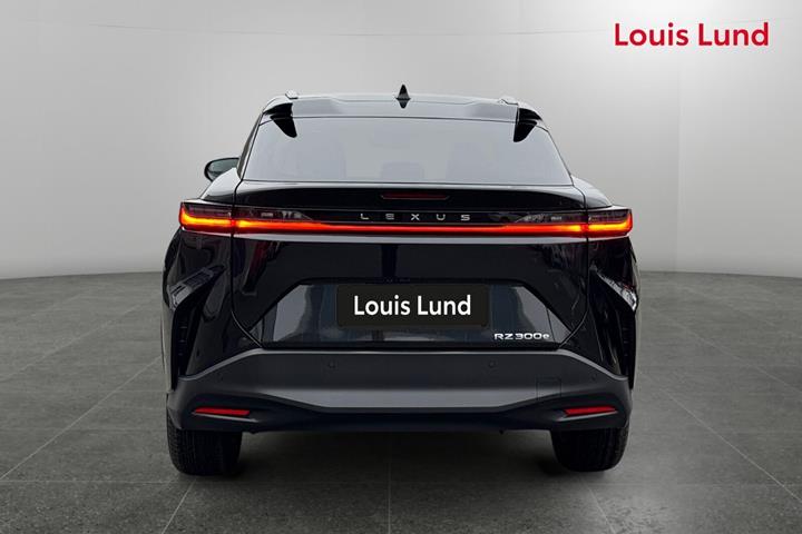 Sort Lexus RZ fra 2025