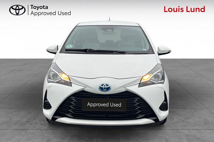 Hvid Toyota Yaris fra 2018