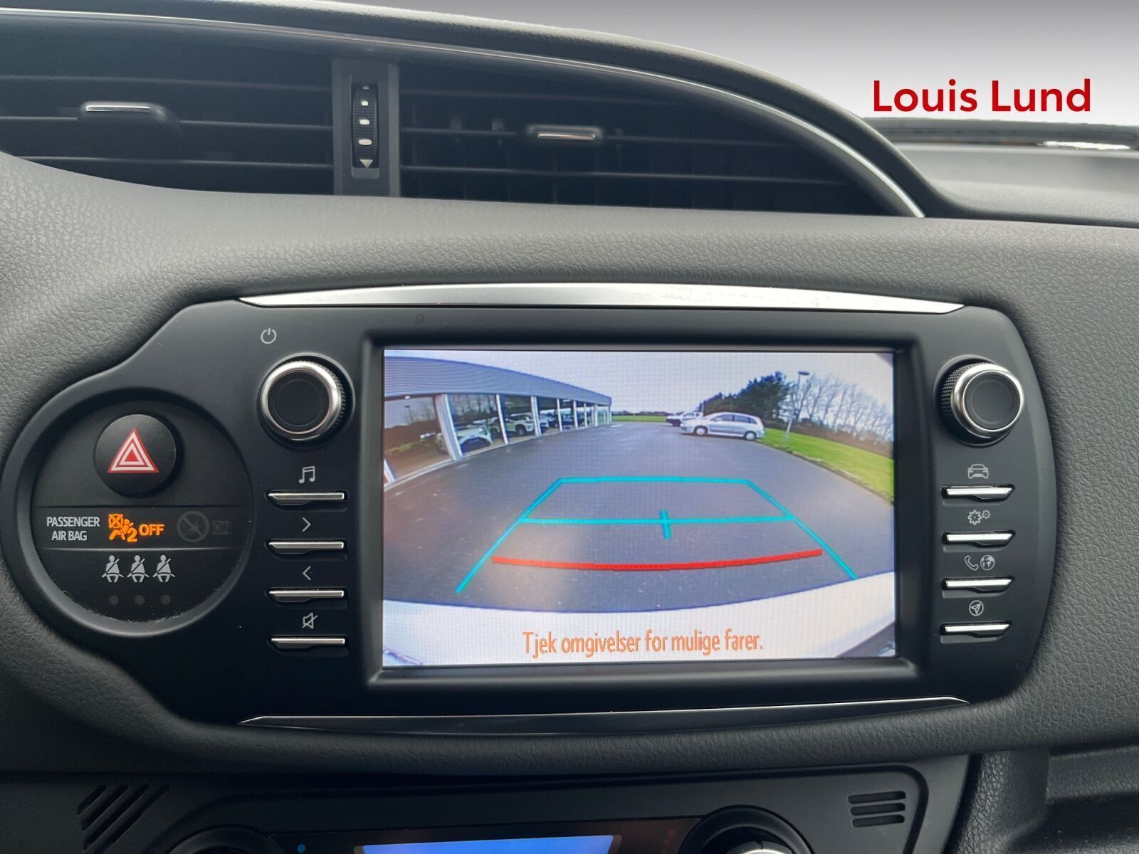 Hvid Toyota Yaris fra 2018