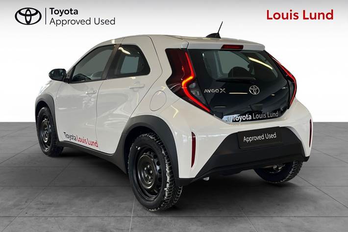 Hvid Toyota Aygo X fra 2026