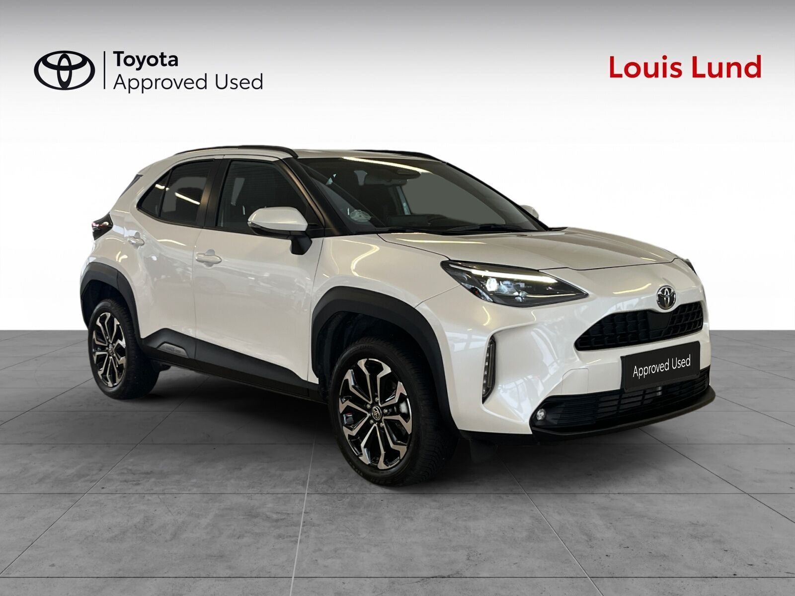 Hvid Toyota Yaris Cross fra 2024