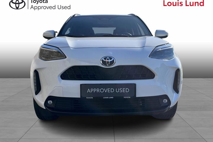 Hvid Toyota Yaris Cross fra 2024