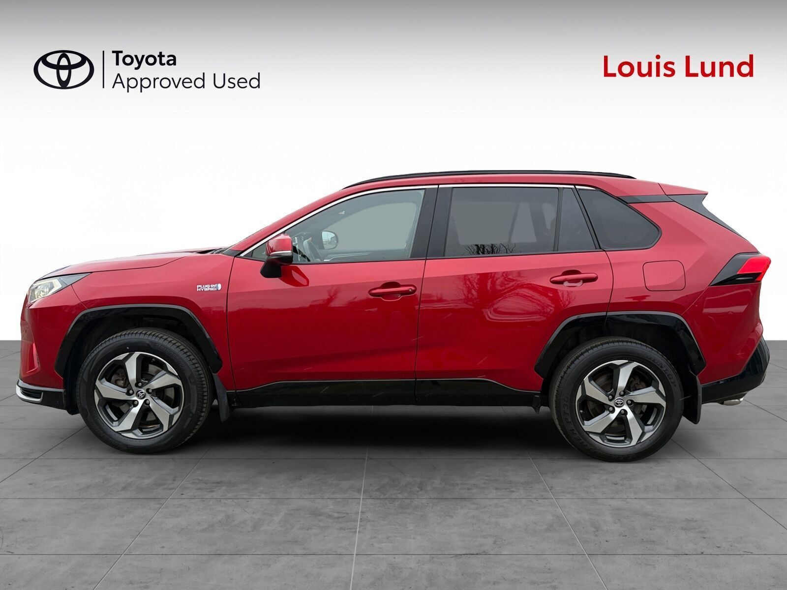 Rød Toyota RAV4 Plug-in fra 2021