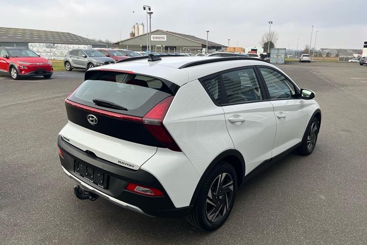 Hvid Hyundai Bayon fra 2022