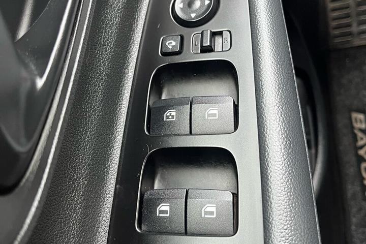 Hvid Hyundai Bayon fra 2022
