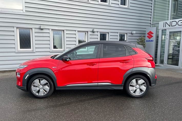Rød Hyundai Kona fra 2020