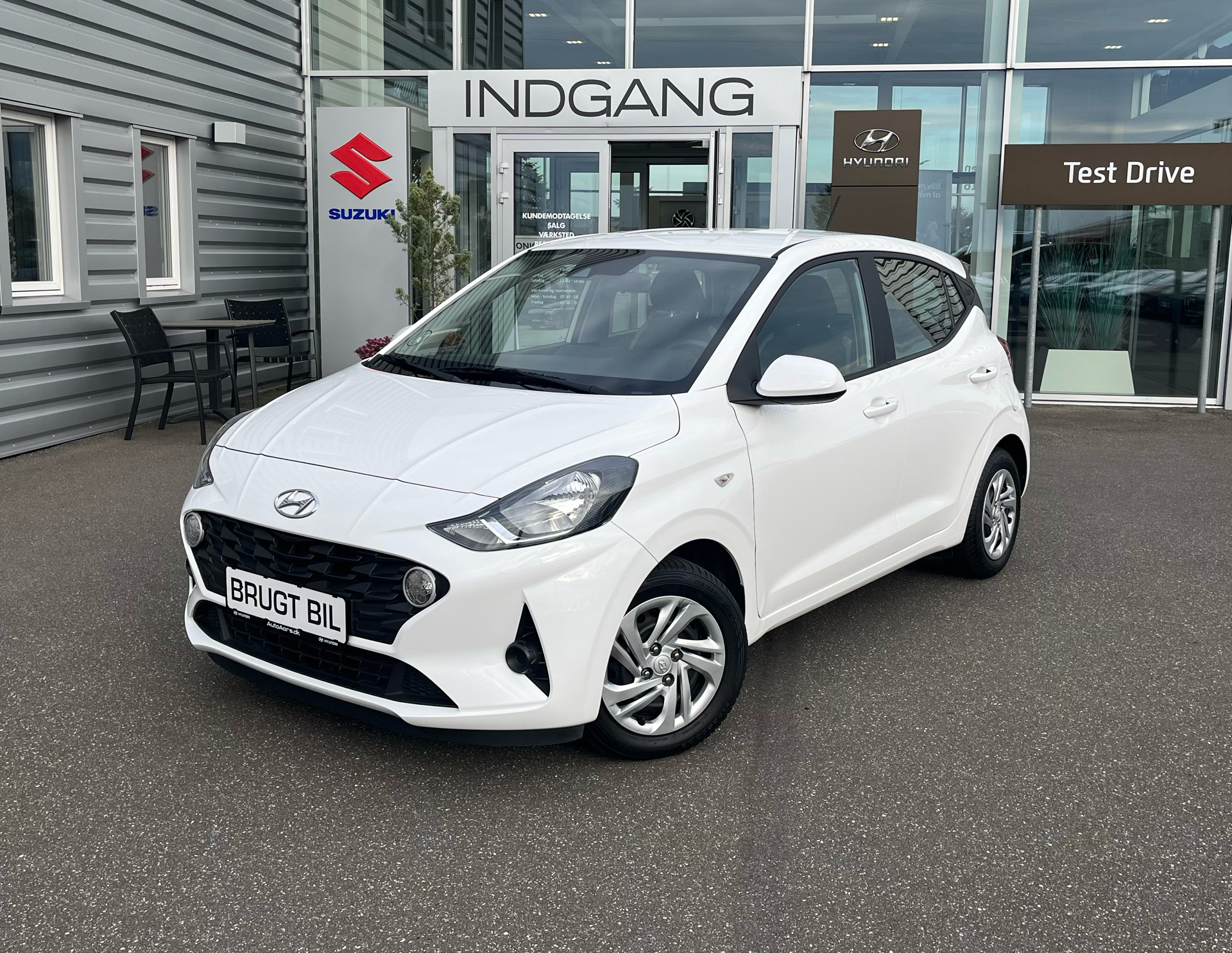 Hyundai i10 1,0 Essential 67HK 5d