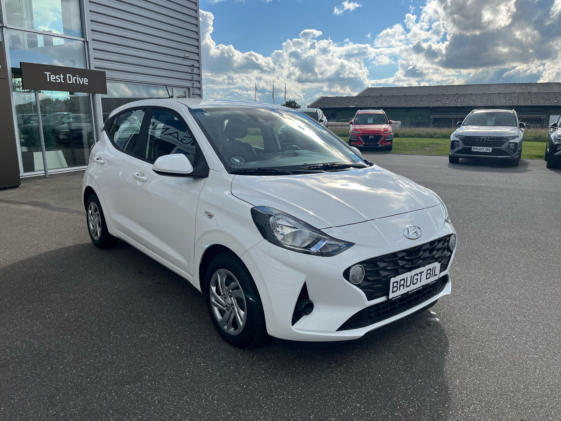 Hyundai i10 1,0 Essential 67HK 5d