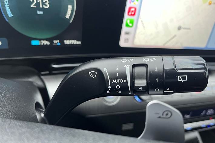 Sølv Hyundai Kona fra 2025