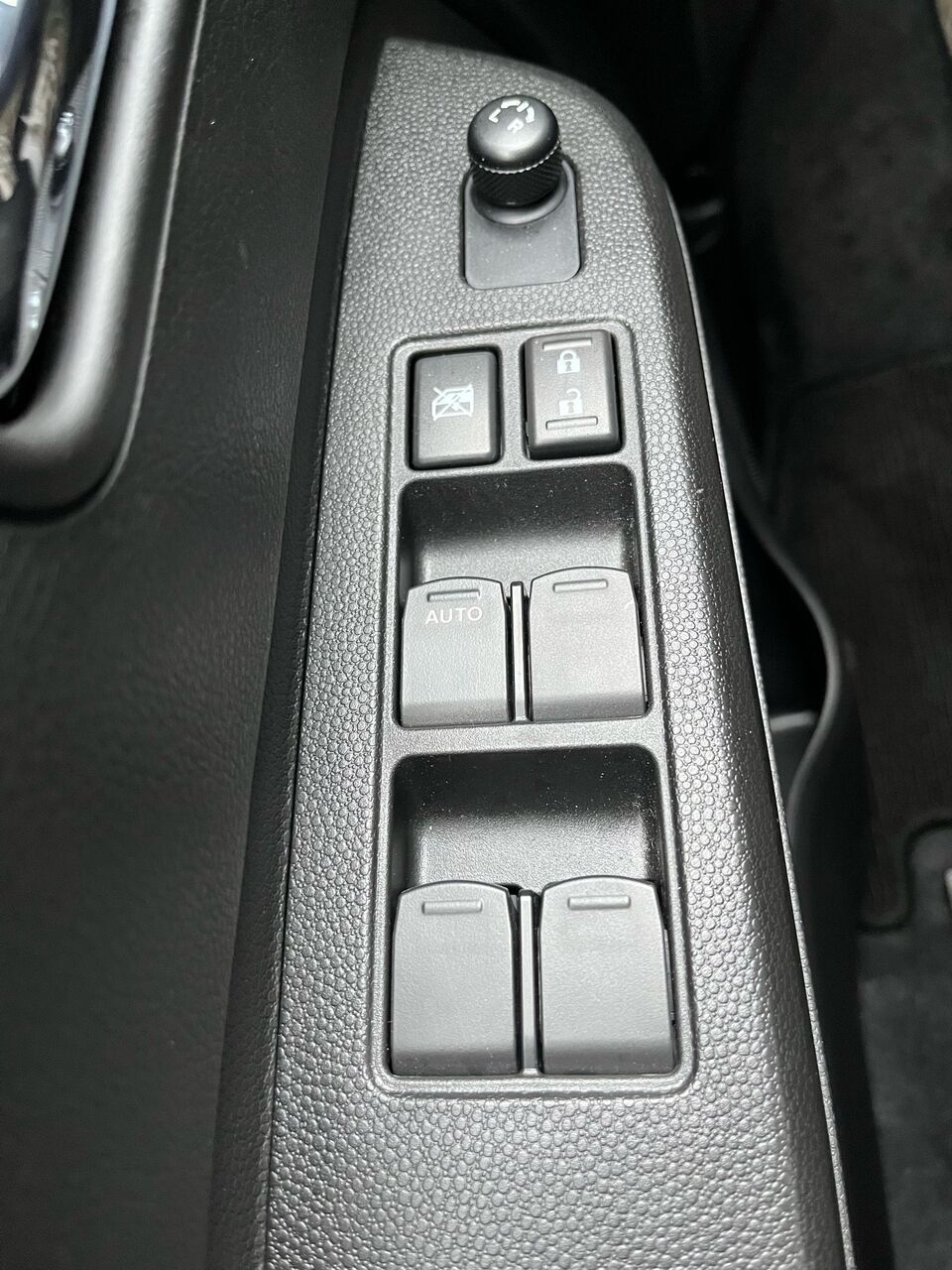 Grå Suzuki Ignis fra 2025