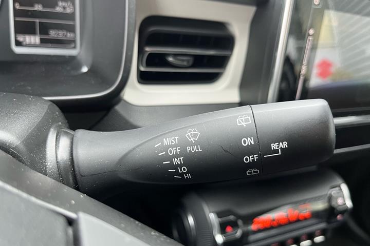 Grå Suzuki Ignis fra 2025