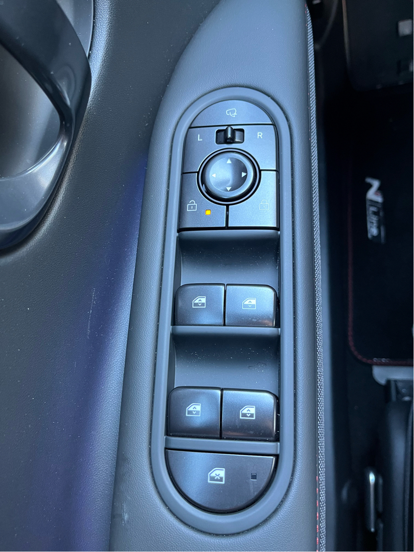 Hvid Hyundai Ioniq 5 fra 2024