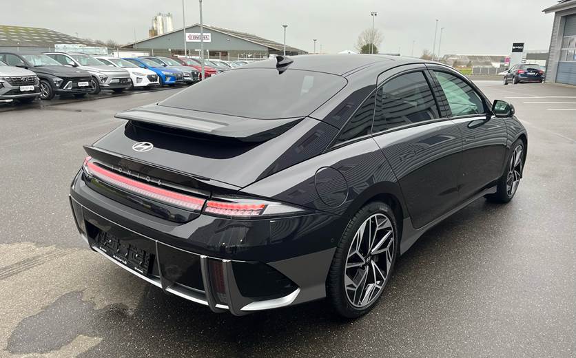 Hyundai Ioniq 6