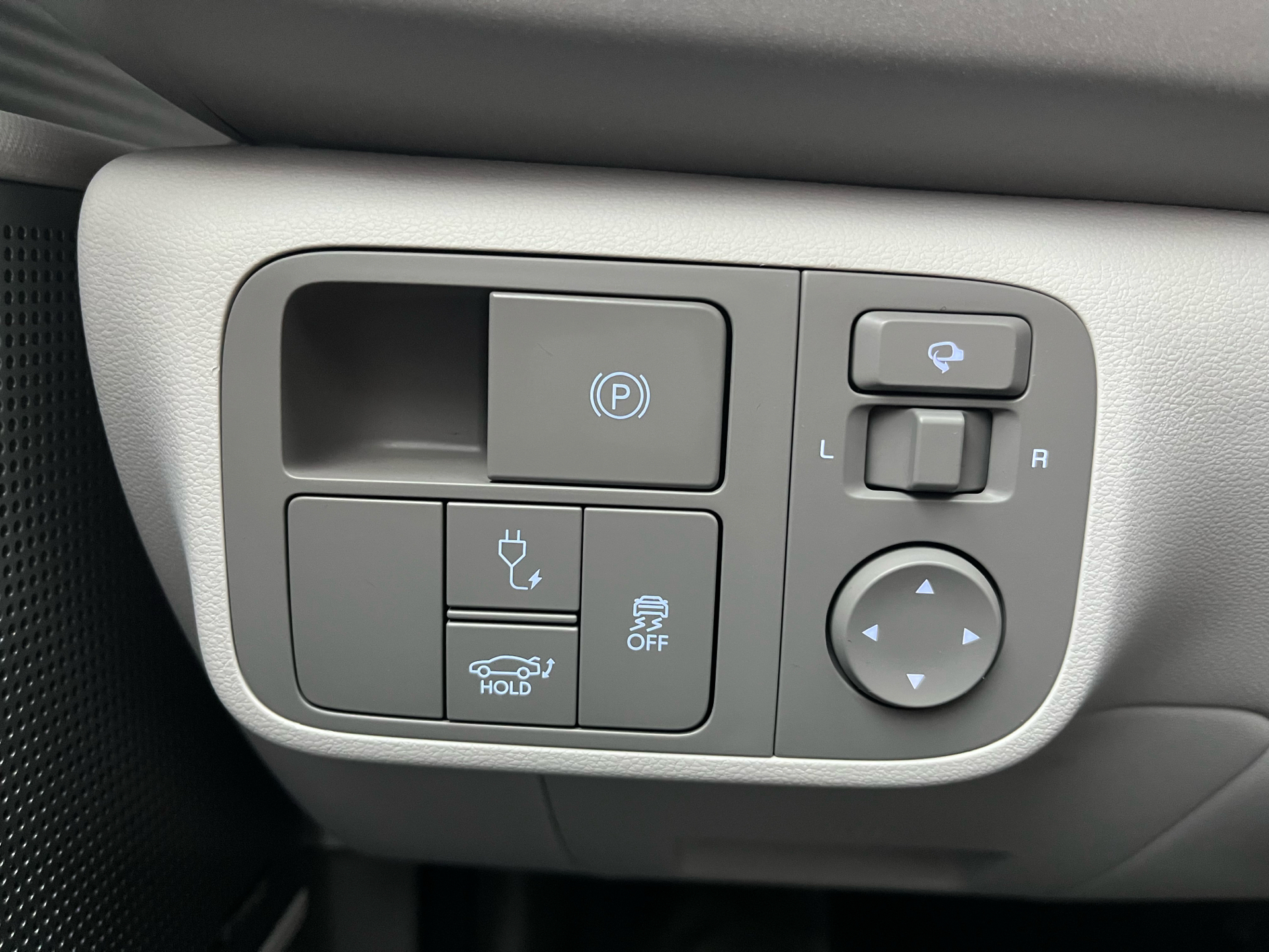 Blå Hyundai Ioniq 6 fra 2024