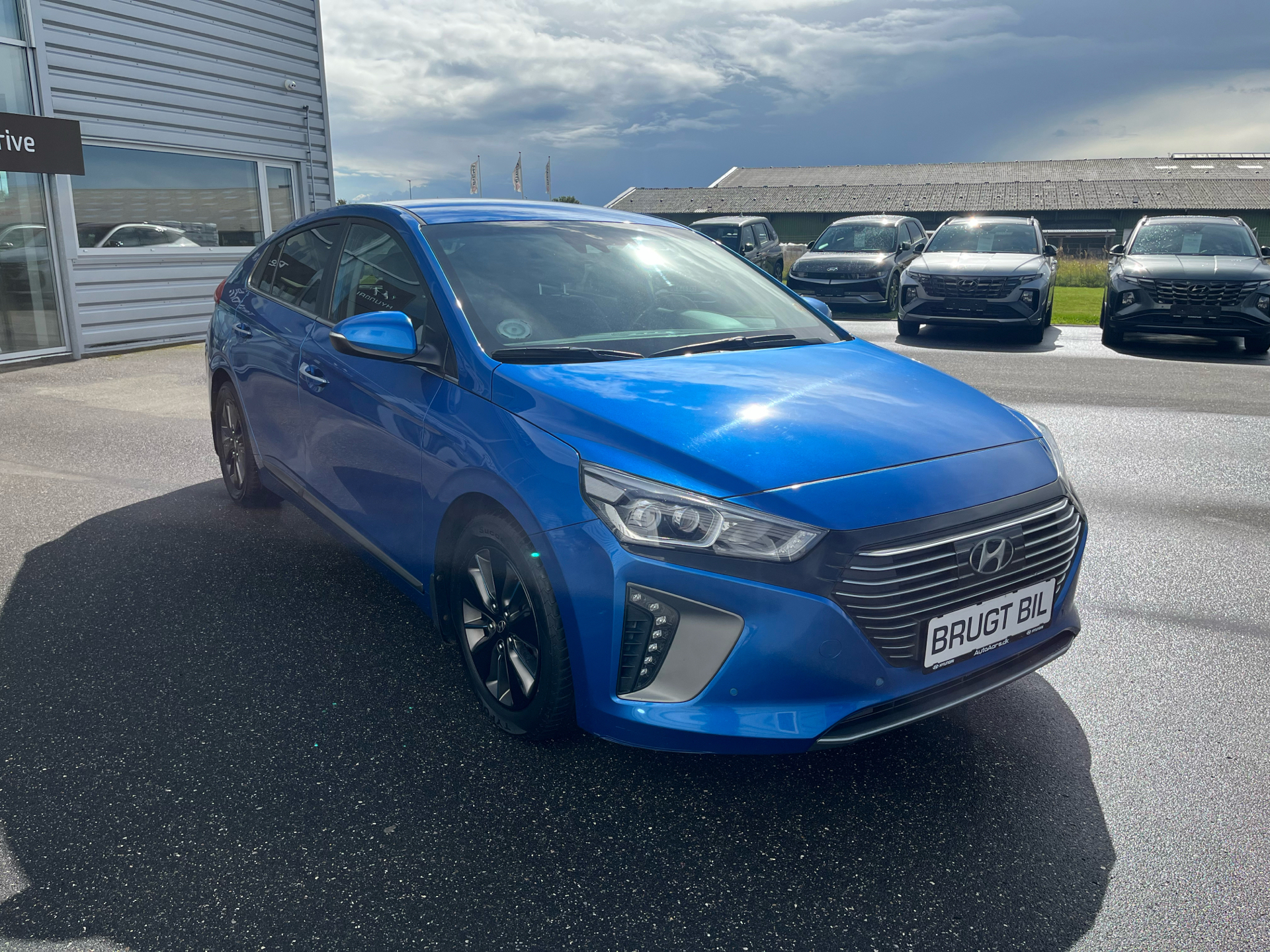 Hyundai Ioniq 1,6 GDI  Plugin-hybrid Premium plug-in 141HK 5d 6g Aut.