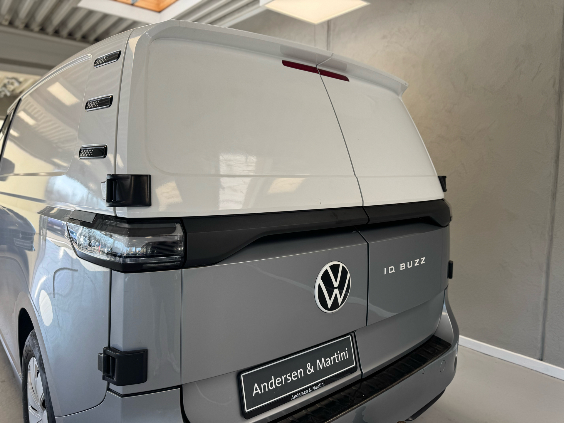 VW ID.Buzz Cargo EL Comfort 204HK Van Aut.