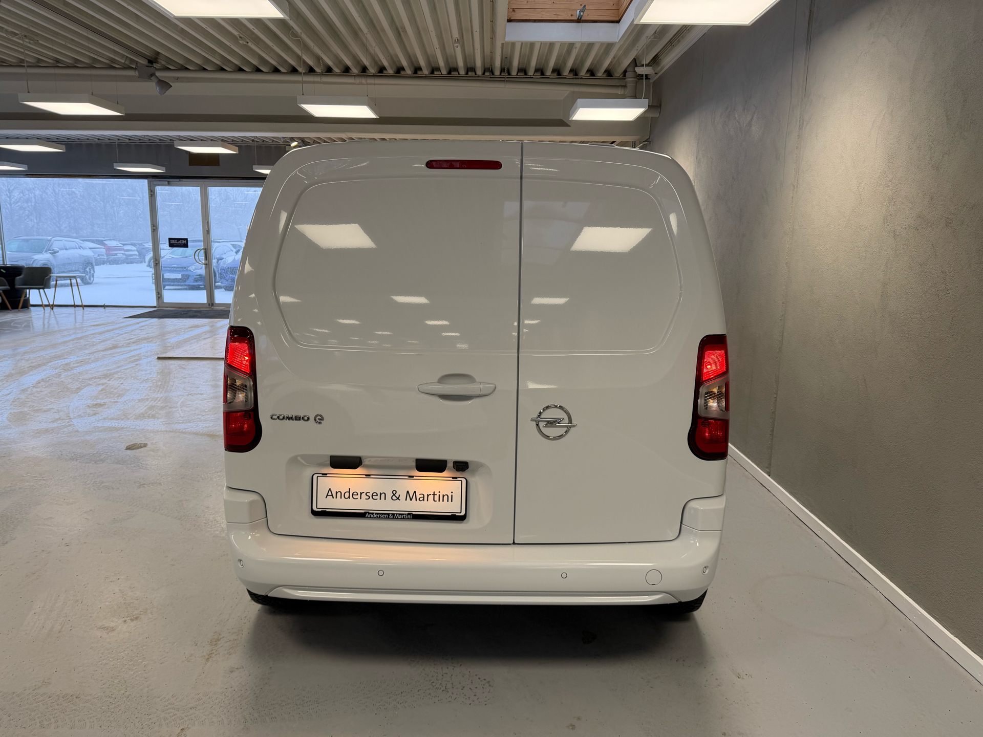 Opel Combo-e L1V1 EL Innovation+ 136HK Van Aut.