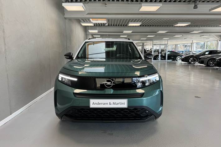 Grøn Opel Frontera fra 2025