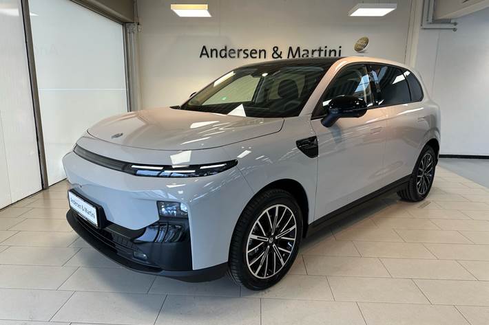 Grå Leapmotor B10 fra 2025