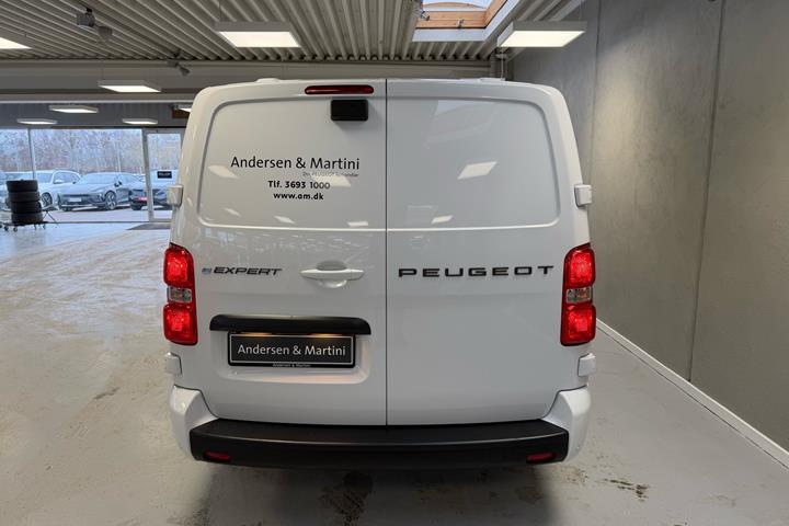 Hvid Peugeot e-Expert fra 2025