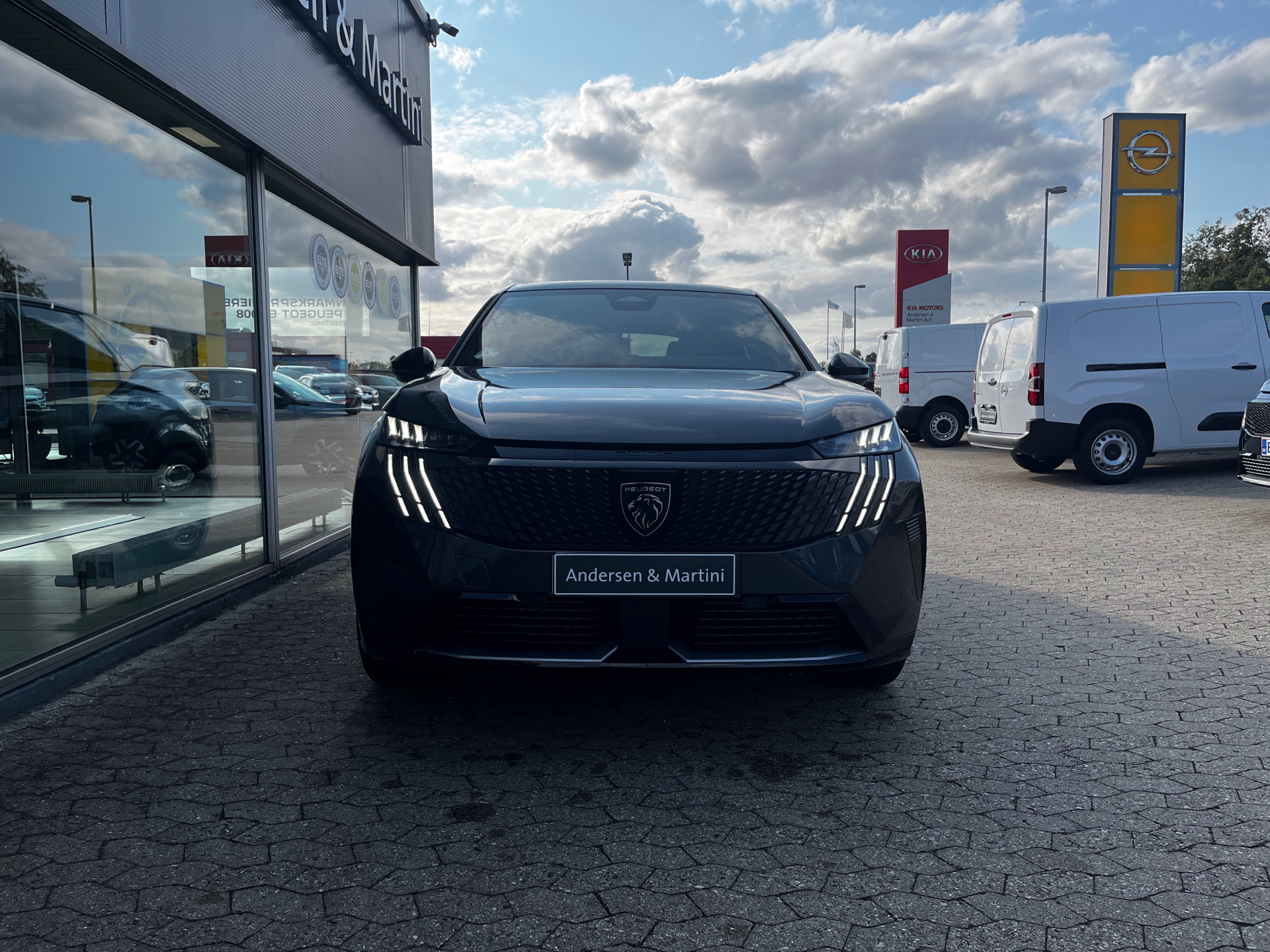 Peugeot e-3008 EL GT Pack 210HK 5d Aut.