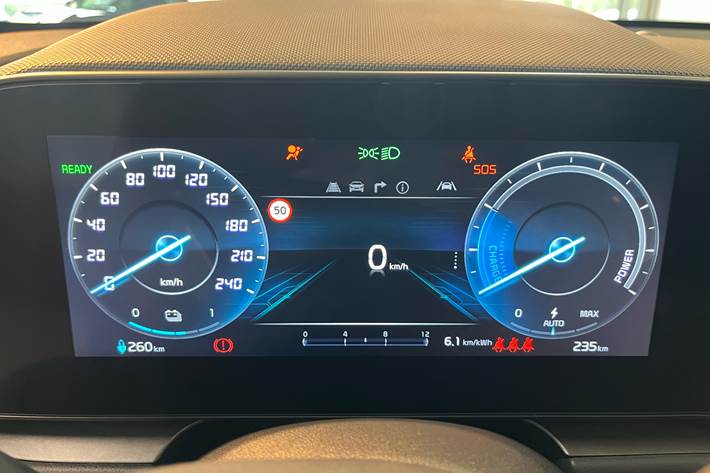 Blå Kia Niro EV fra 2025