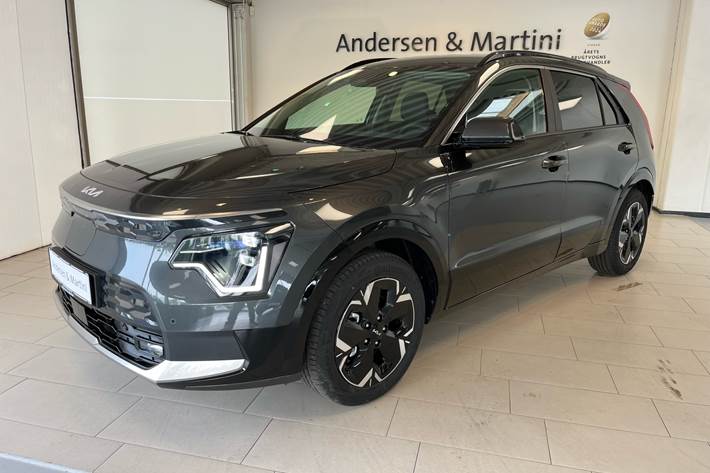 Grå Kia Niro EV fra 2025 set udefra