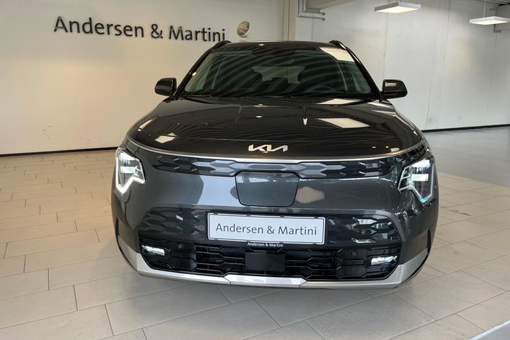 Grå Kia Niro EV fra 2025
