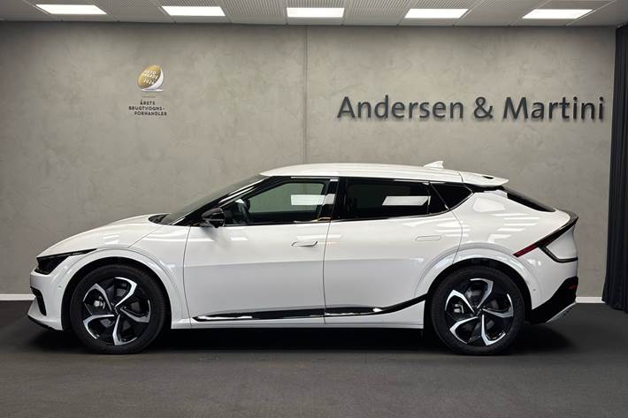 Hvid Kia EV6 fra 2024