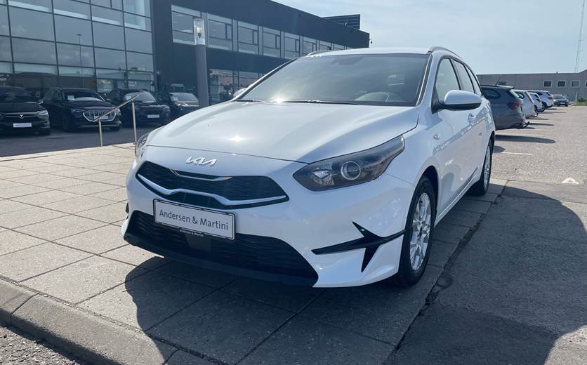 Kia Ceed 1,0 SW T-GDI Prestige 100HK Stc 6g
