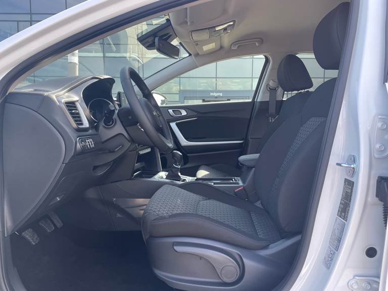 Kia Ceed 1,0 SW T-GDI Prestige 100HK Stc 6g