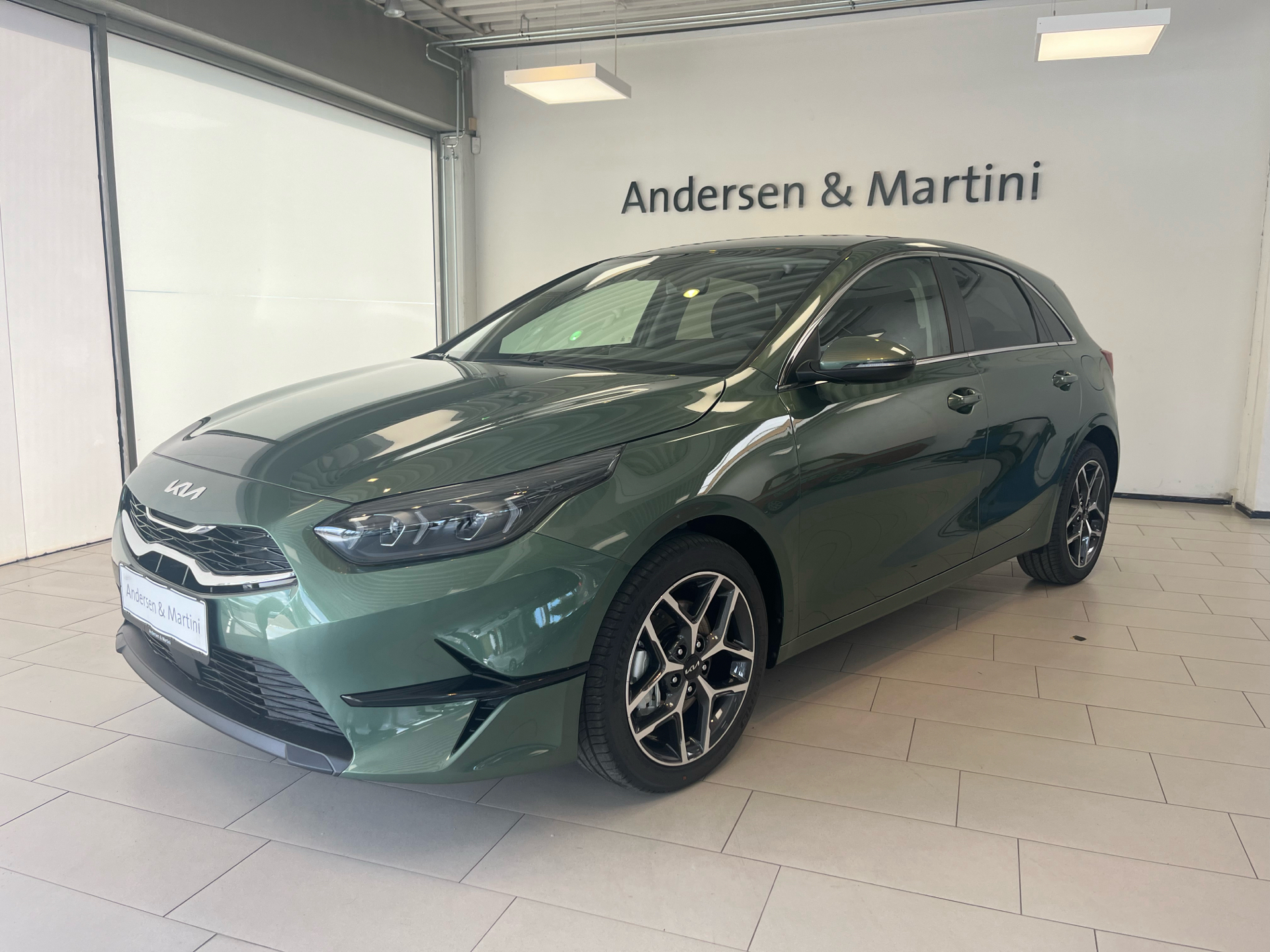 Kia Ceed 1,5 T-GDI Upgrade DCT 160HK 5d 7g Aut.