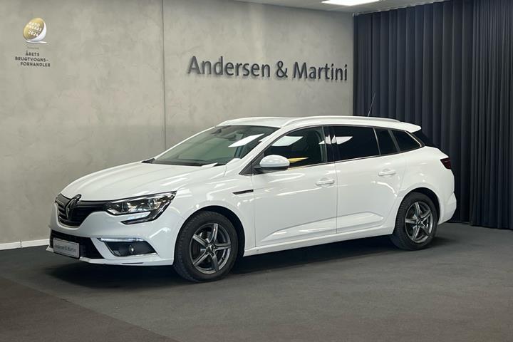 Hvid Renault Mégane fra 2017 set udefra