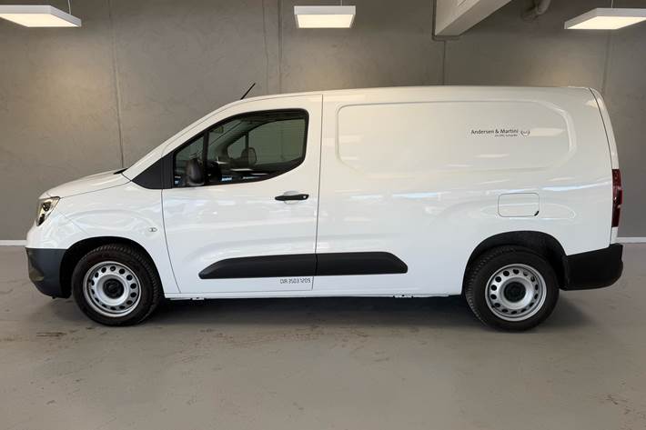 Hvid Opel Combo fra 2022