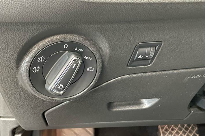 Sort Seat Leon fra 2015