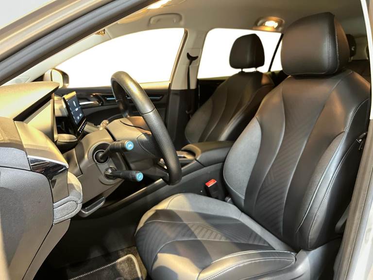 MG MG5 Electric EL Standard Range Luxury 177HK Stc Aut.